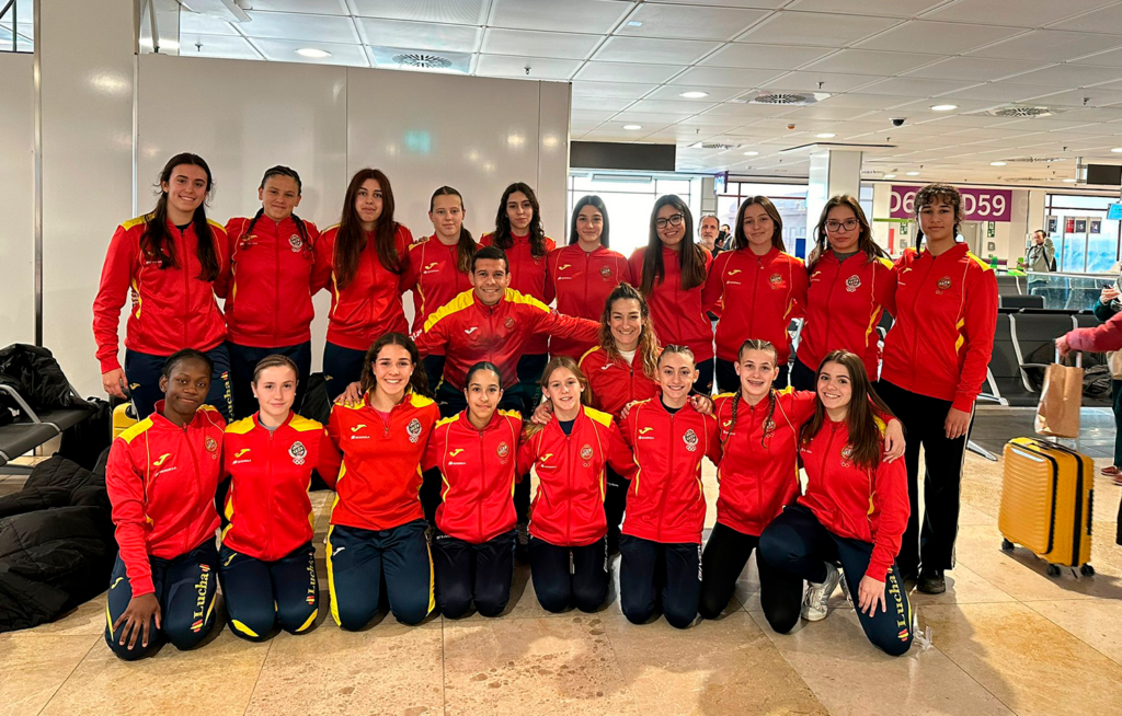 La Selección española de lucha femenina, en Polonia